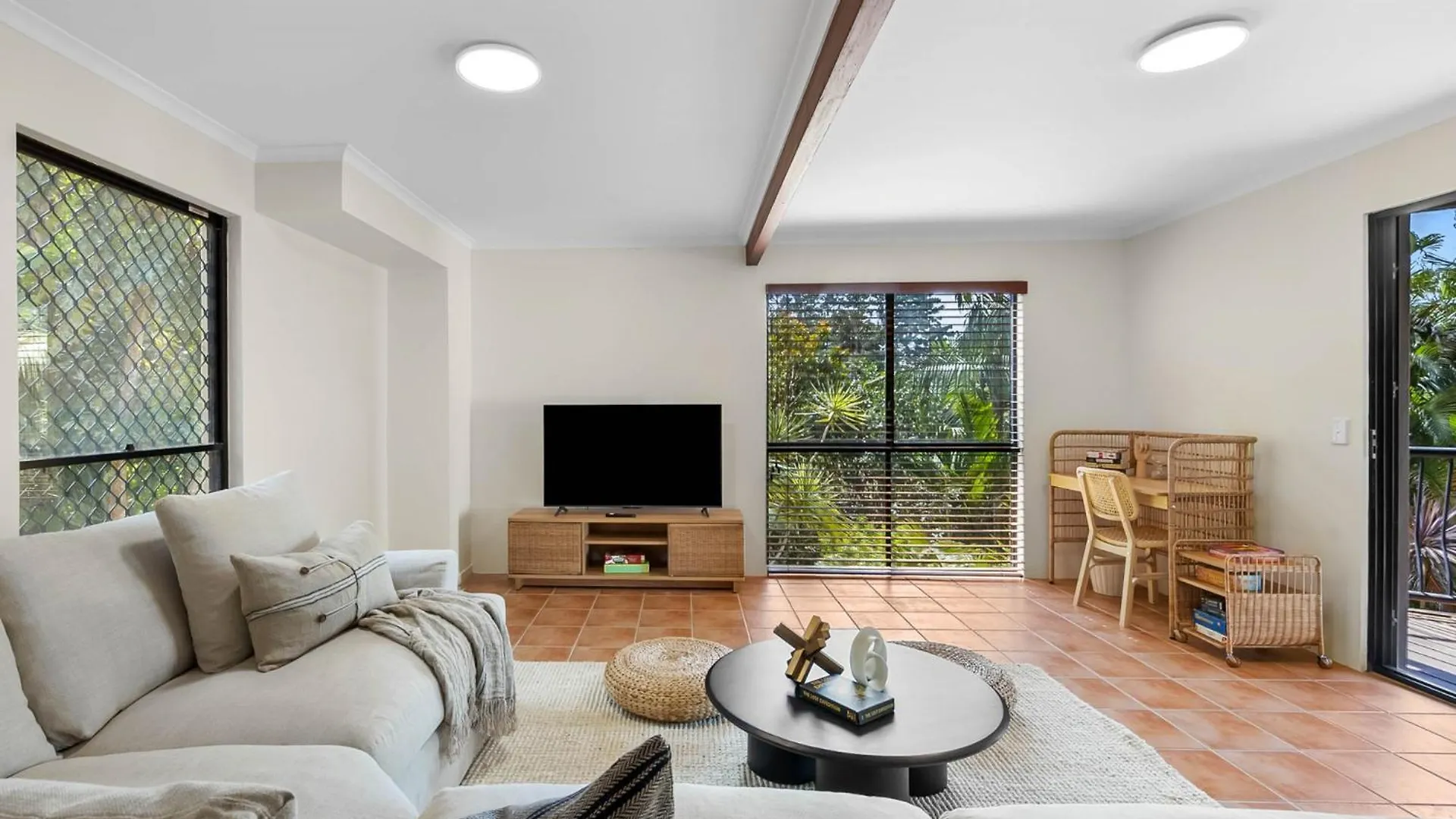 Chic 4-Bed, Surrounded By Nature With Ocean Views Coolum Beach 0*,  Australia