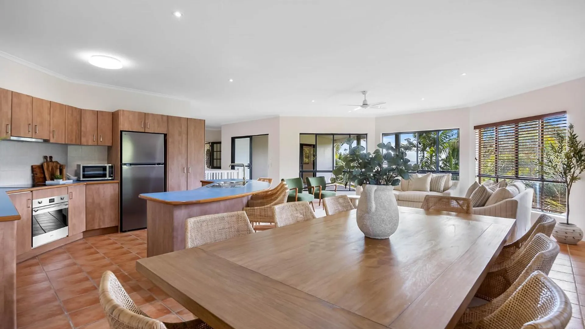 Holiday home Chic 4-Bed, Surrounded By Nature With Ocean Views Coolum Beach